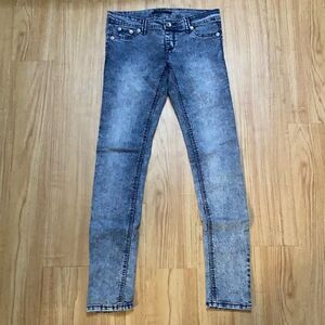 Acid Wash Skinny Jeans EUC